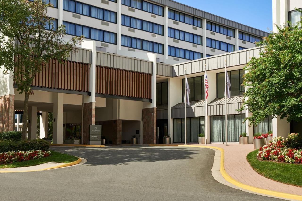 Sheraton Reston Exterior photo
