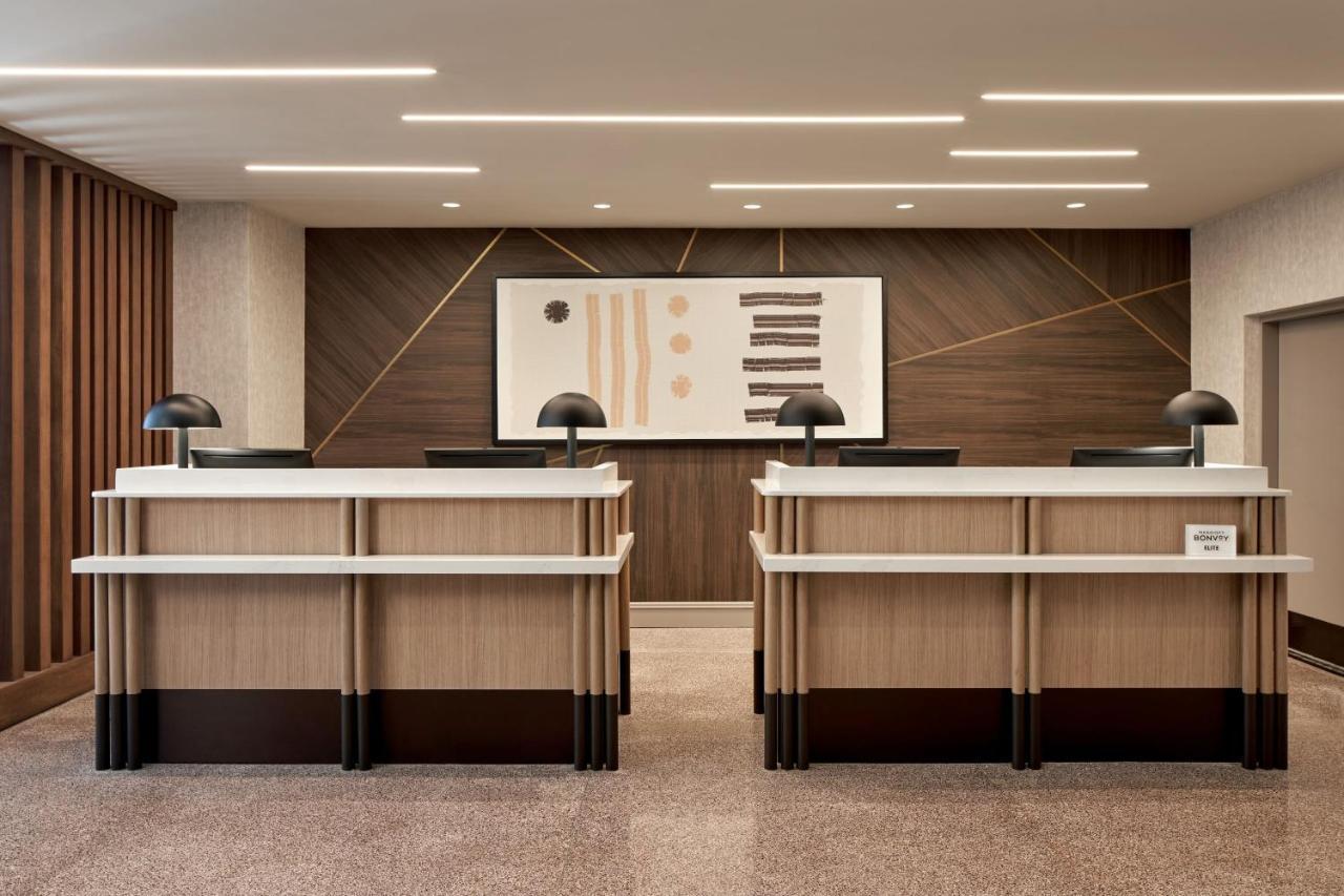 Sheraton Reston Exterior photo