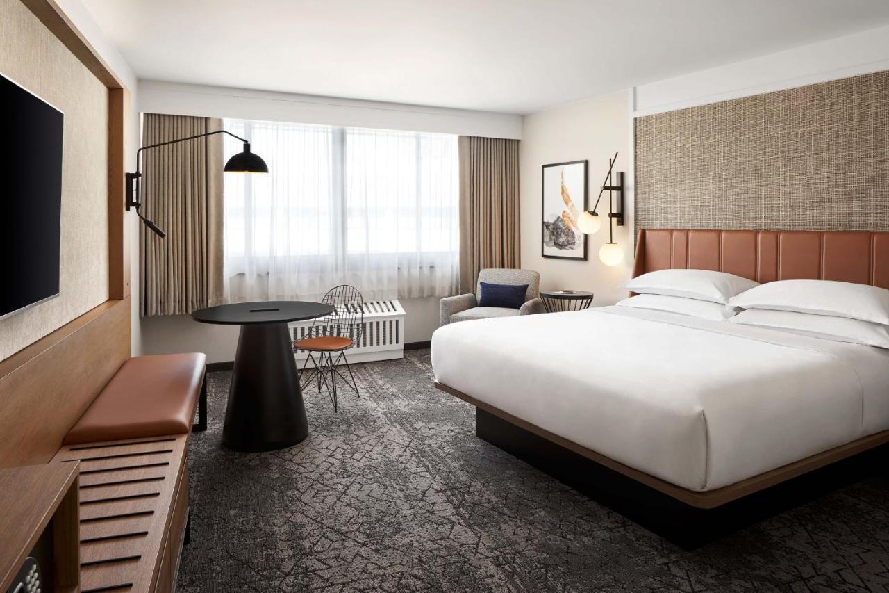 Sheraton Reston Exterior photo