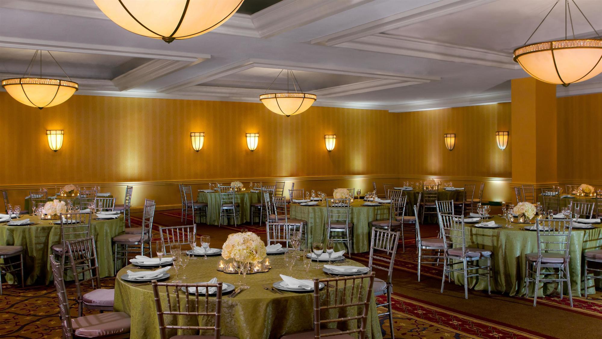 Sheraton Reston Exterior photo