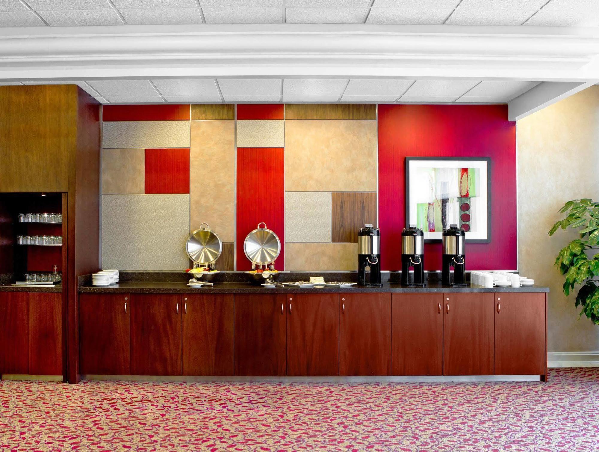 Sheraton Reston Exterior photo