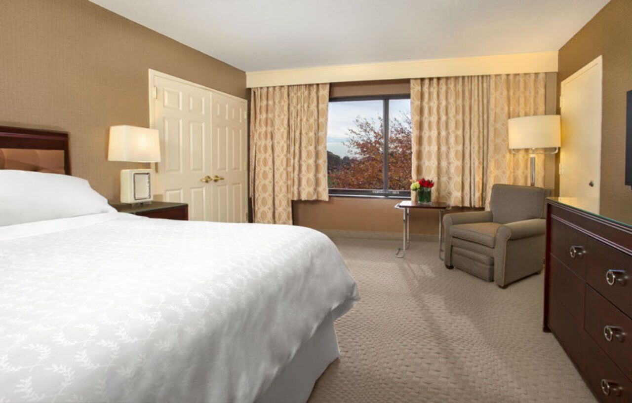 Sheraton Reston Exterior photo
